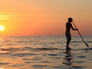  Paddle board al atardecer en Cannes 